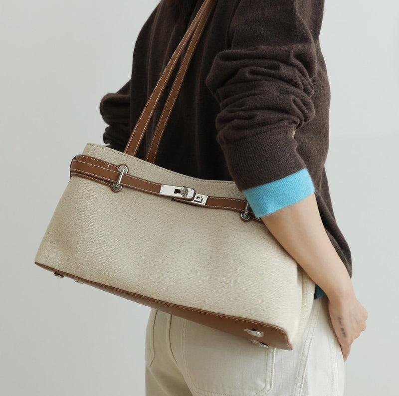 Linen Canvas and Full-Grain Leather | Dune