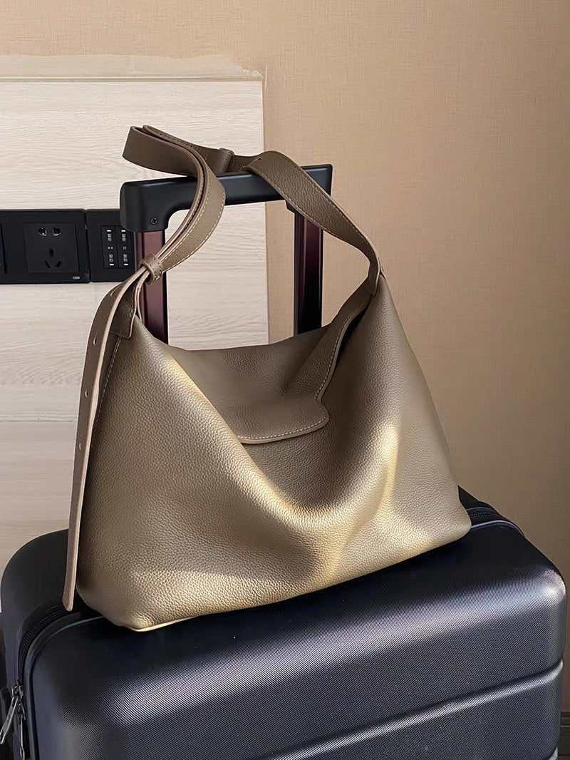 Full-Grain Leather bag | Bridges