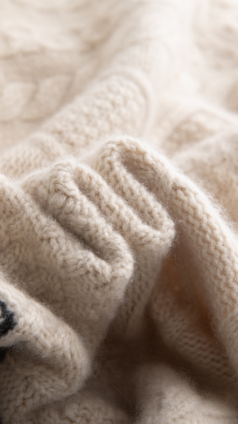 Cable-Knit Cashmere Sweater | Clara