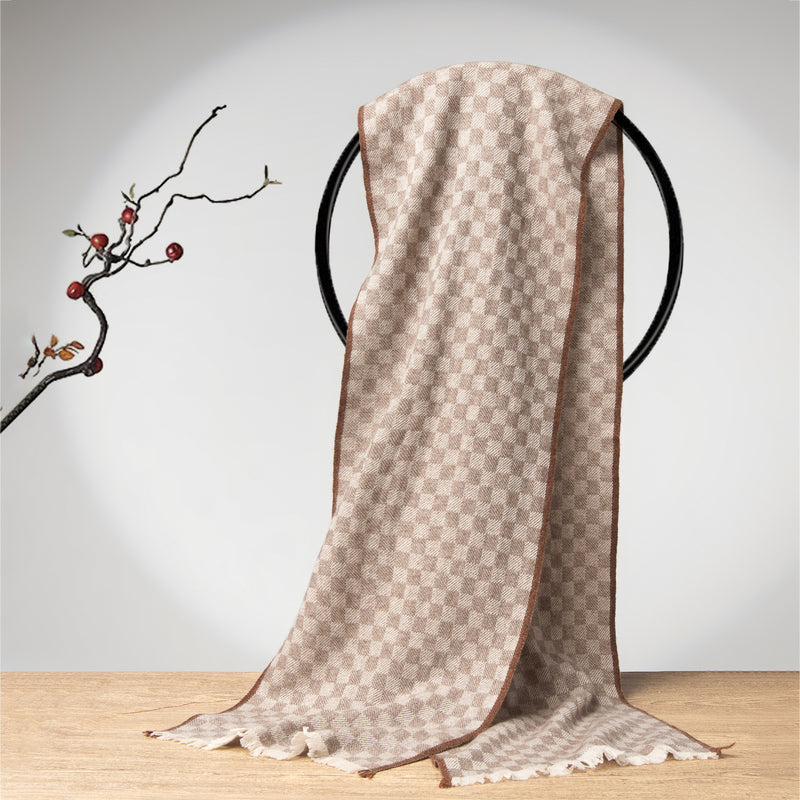 Cashmere scarf | Chessboard Queen