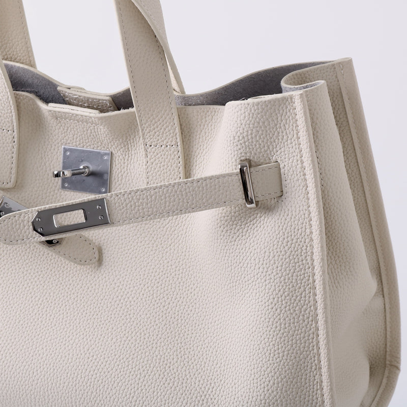 Full-Grain Leather Bag | Forever classic