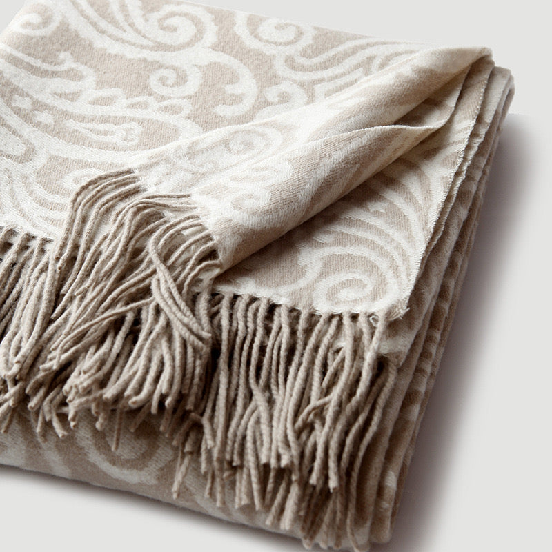 Luxurious Lambswool blanket | Cloudy