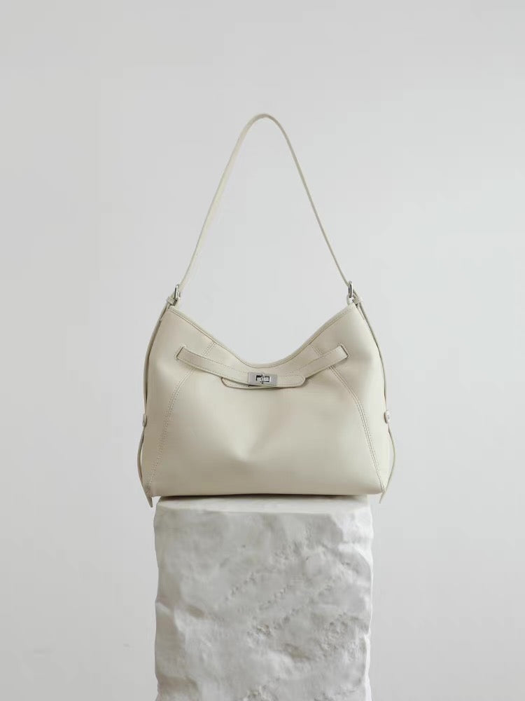 MetroTote | Full-grain leather bag