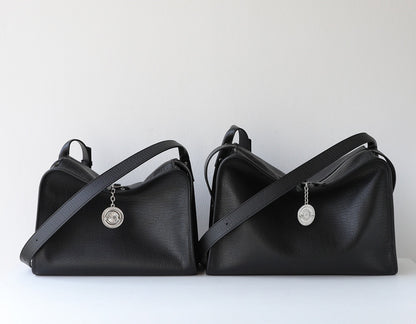 Embossed Cowhide Leather | Royal Oak