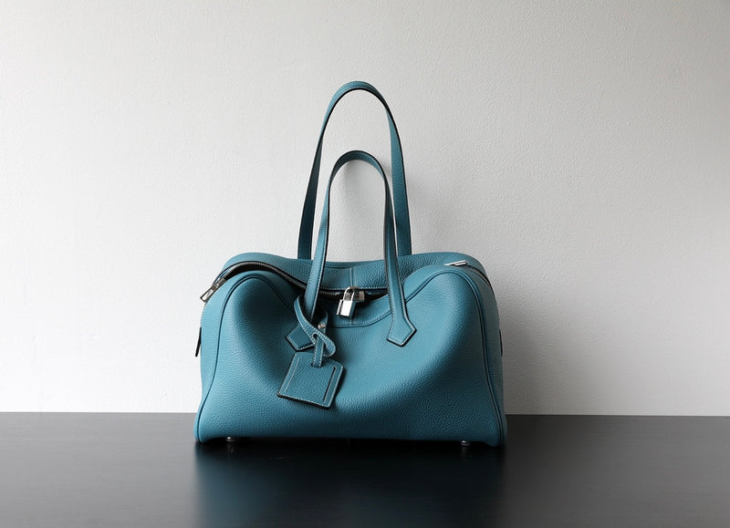 Full-Grain Leather bag | Big world