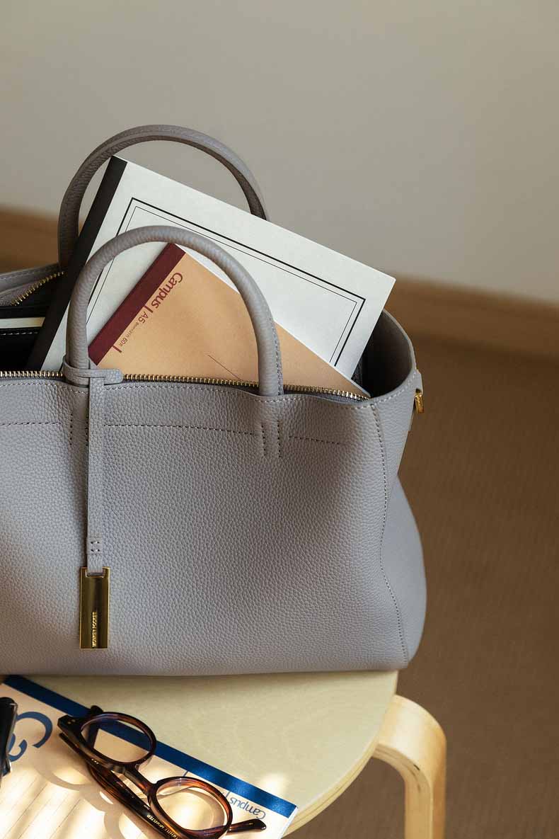 Full-Grain Leather bag | Impression