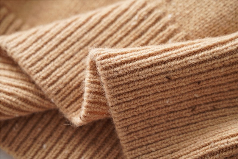 Woollen sweater | Early spring