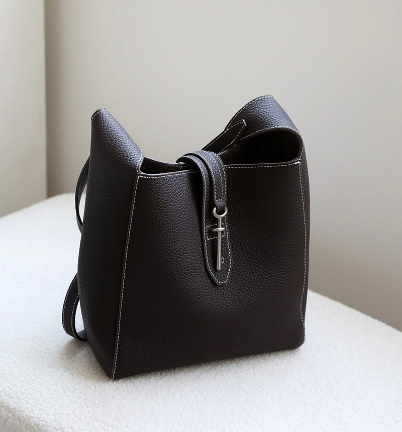Full-Grain Leather bag | Key Word