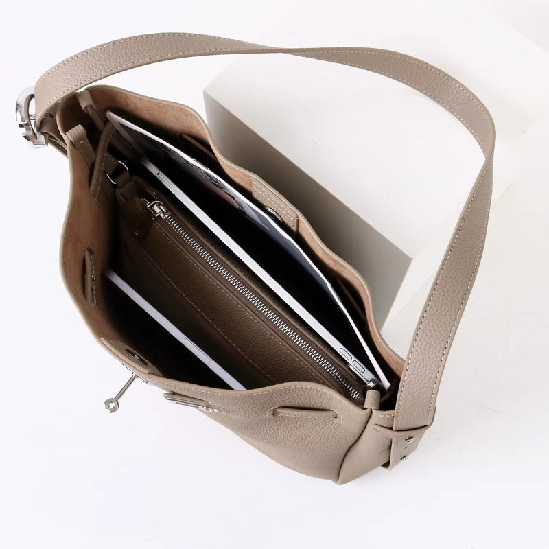 Full-Grain Leather Bag | Follow you