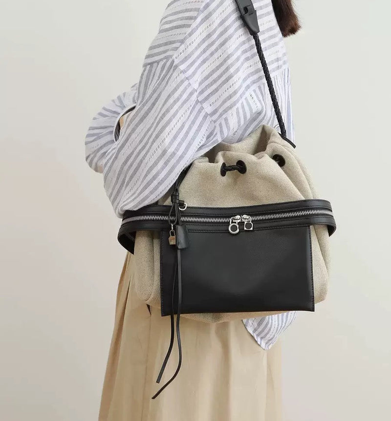 Linen Canvas and Full-Grain Leather | Envelope
