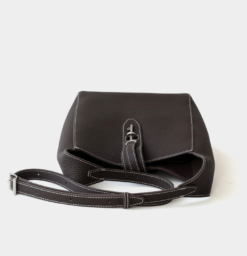 Full-Grain Leather bag | Key Word