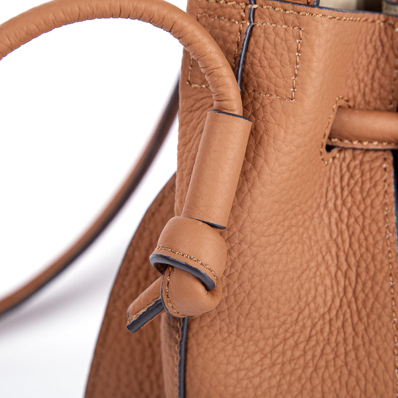 Full-Grain Leather Bag | Casual life