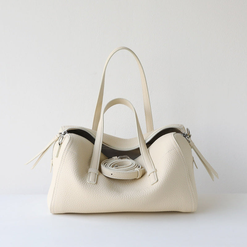 Full-grain leather | Elegant Boston