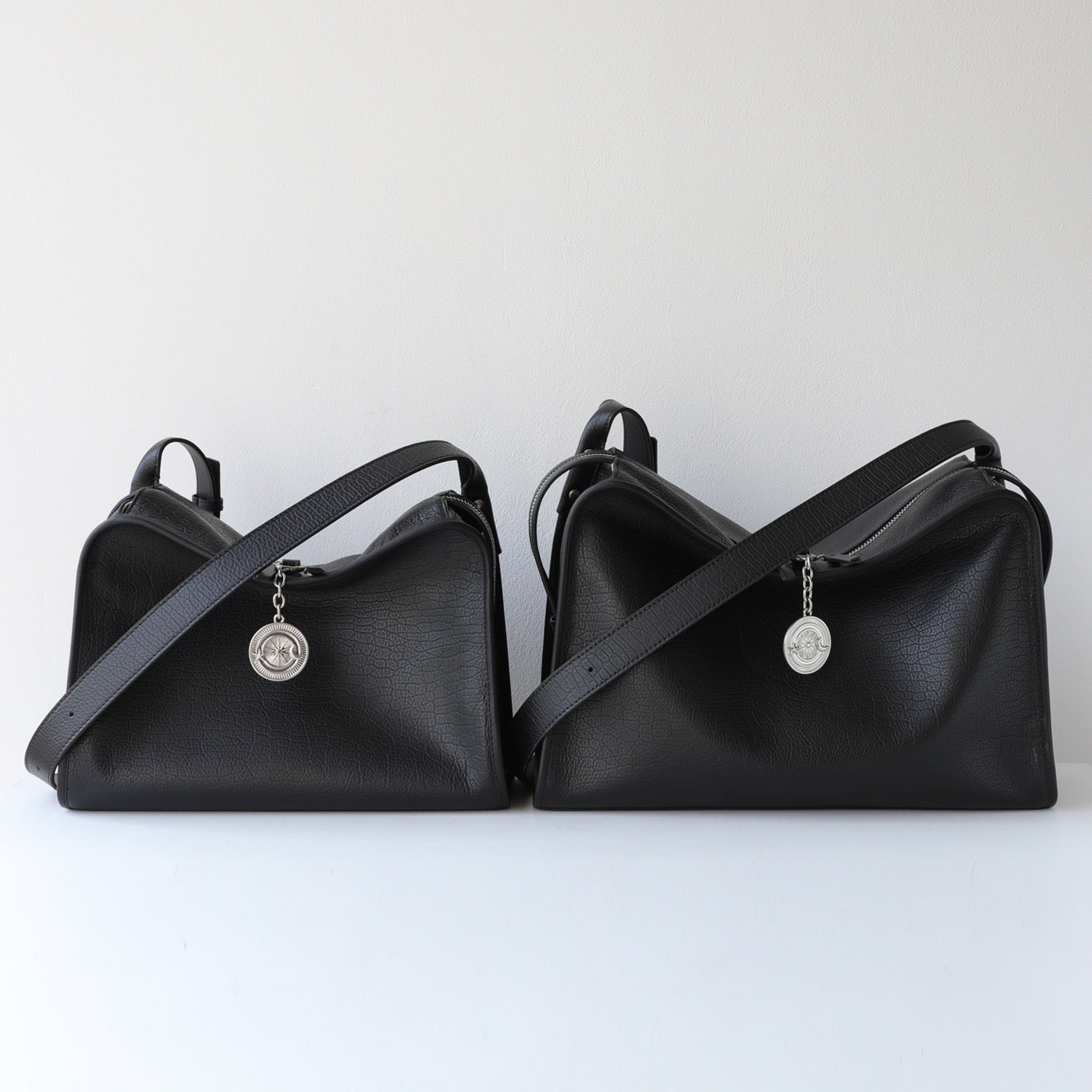Embossed Cowhide Leather | Royal Oak