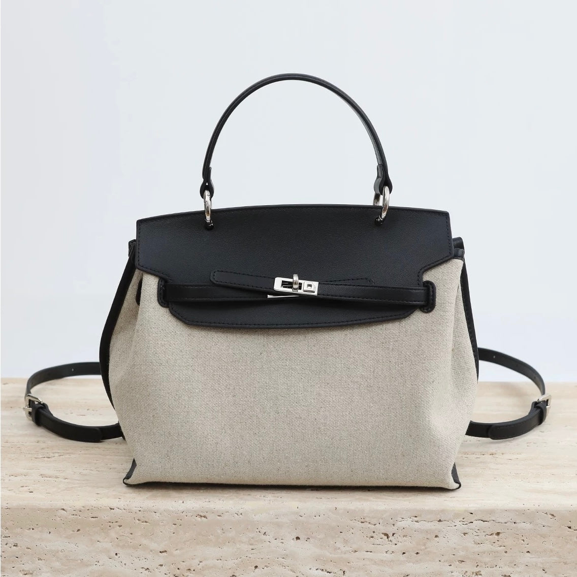 Linen canvas and Cowhide leather | Everyday carry