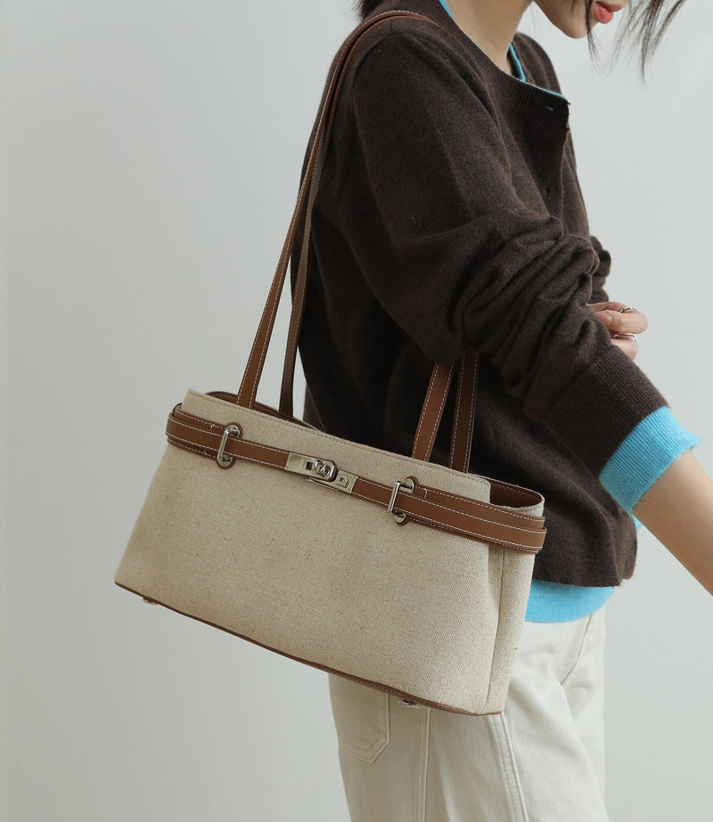 Linen Canvas and Full-Grain Leather | Dune