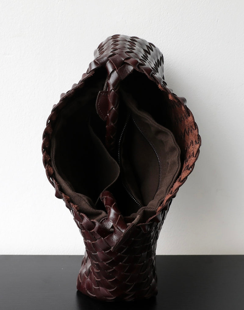 Full-grain leather bag | Woven bag | Sunlight