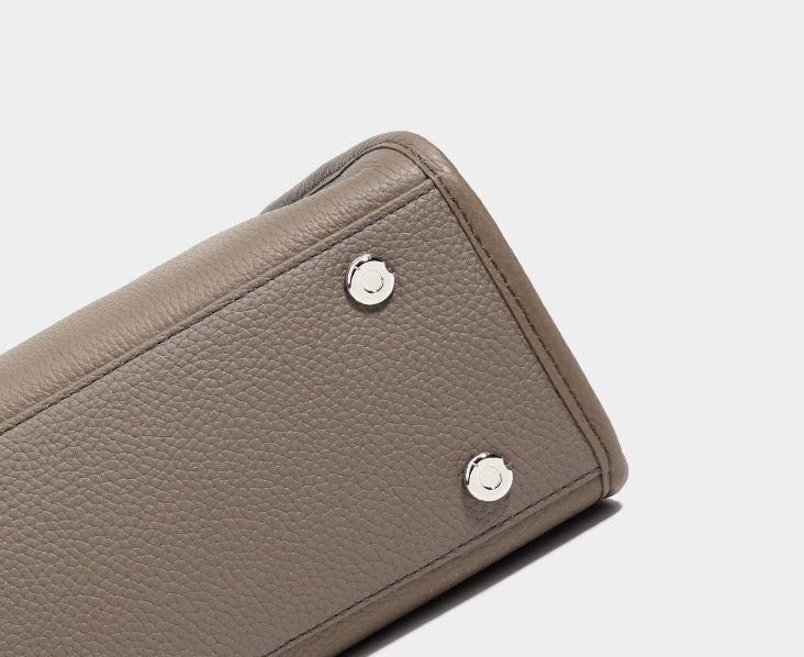 Full-grain leather | Cityline Tote