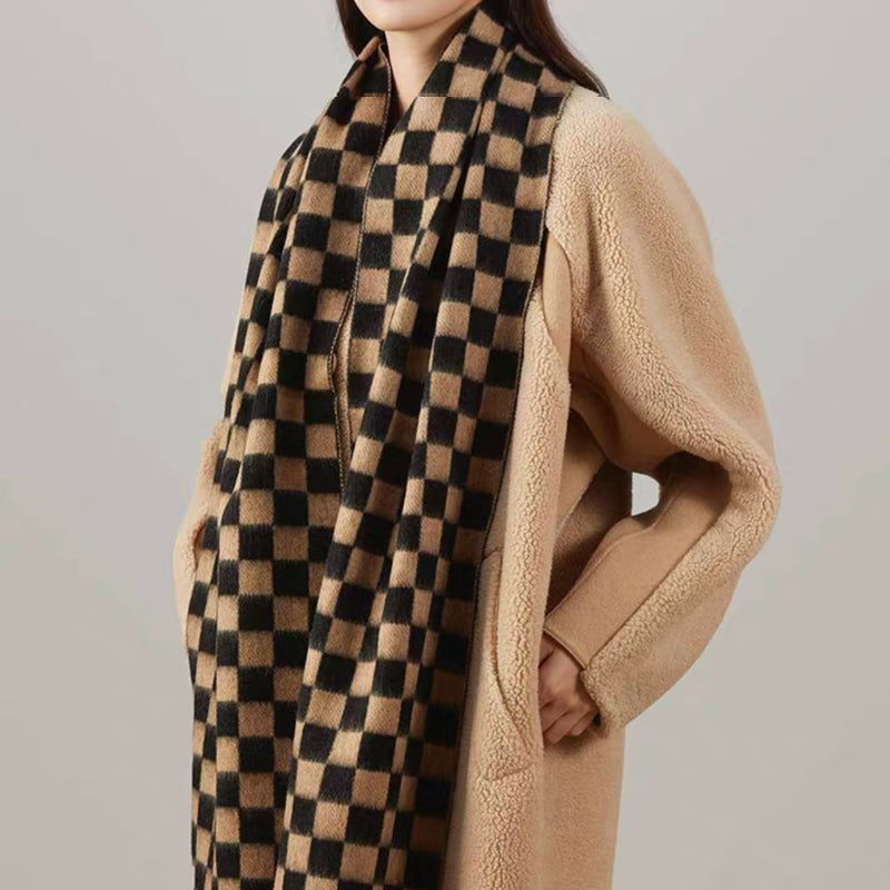 Wool scarf | Chessboard