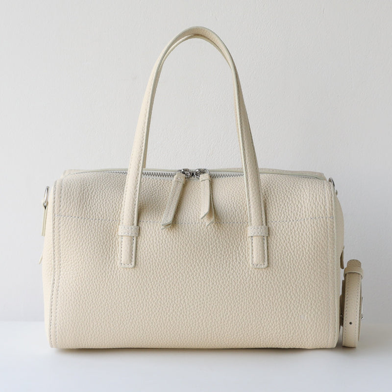 Full-grain leather | Elegant Boston