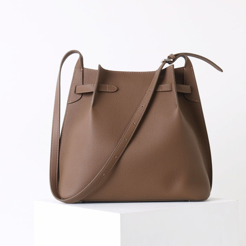 Full-grain leather Bucket bag｜Casual Simplicity