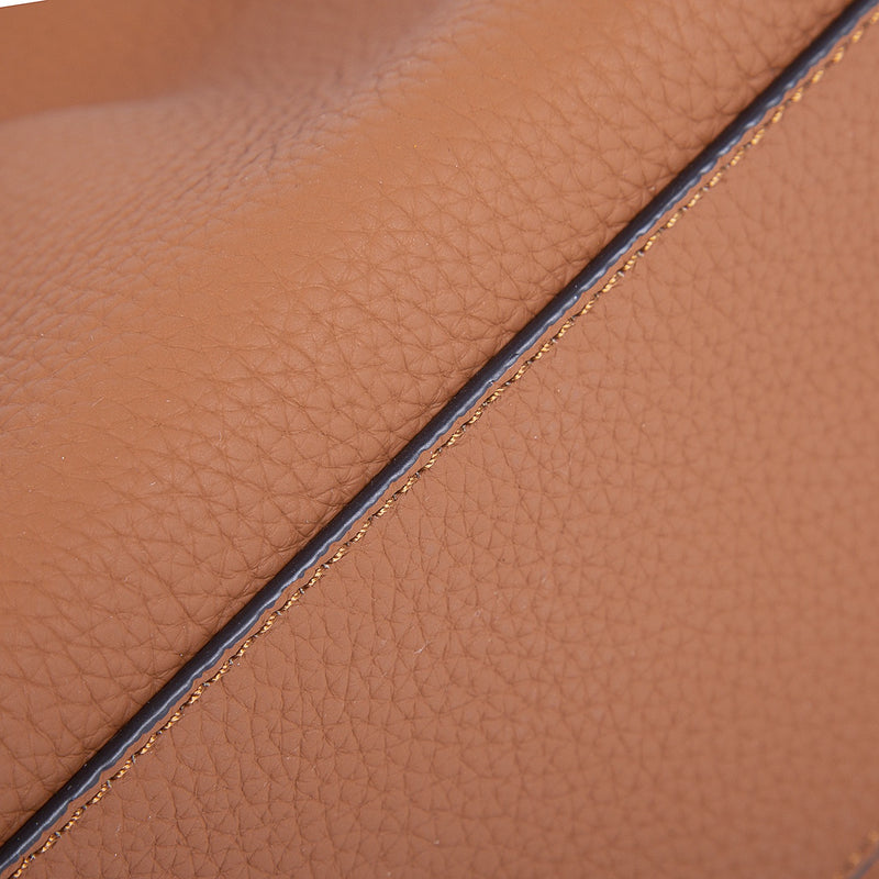 Full-Grain Leather Bag | Casual life