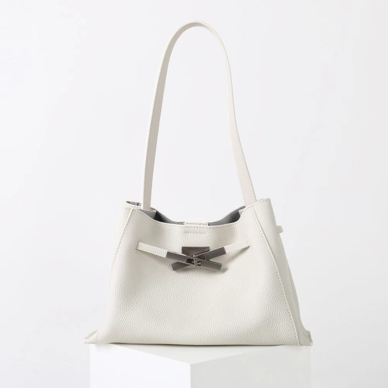 Full-Grain Leather Bag |  ÉLAN