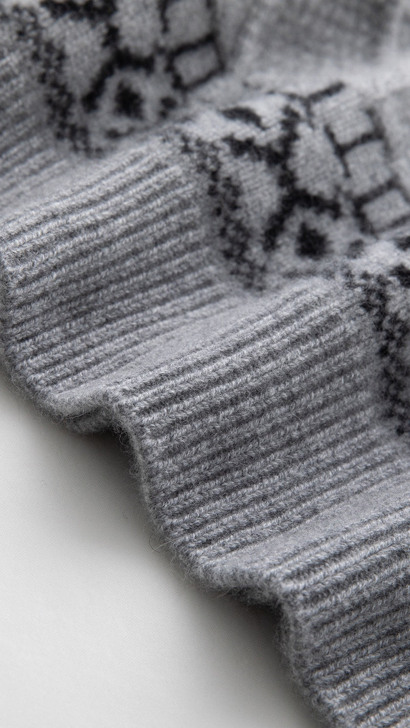 Cable-Knit Cashmere Sweater | Clara