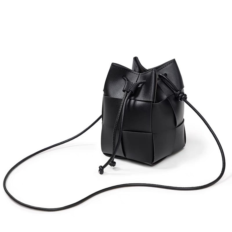 Crossbody bag | Geometric element