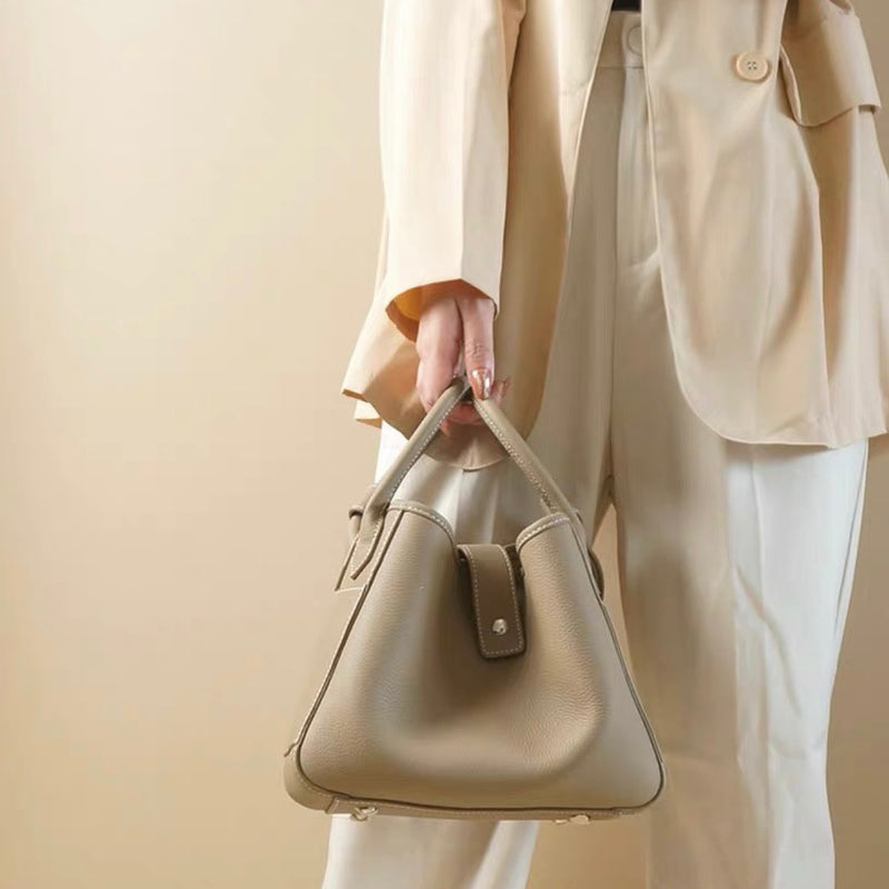 Full-Grain Leather bag | Carry me