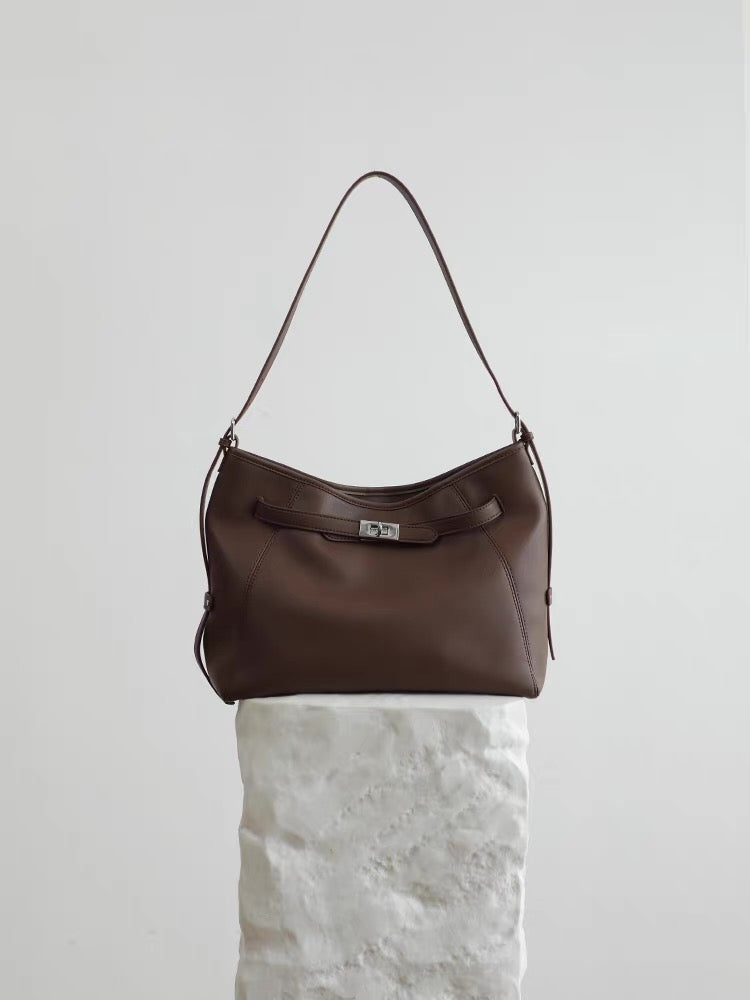 MetroTote | Full-grain leather bag