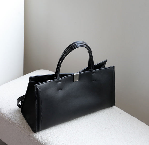 Black leather  handbag 