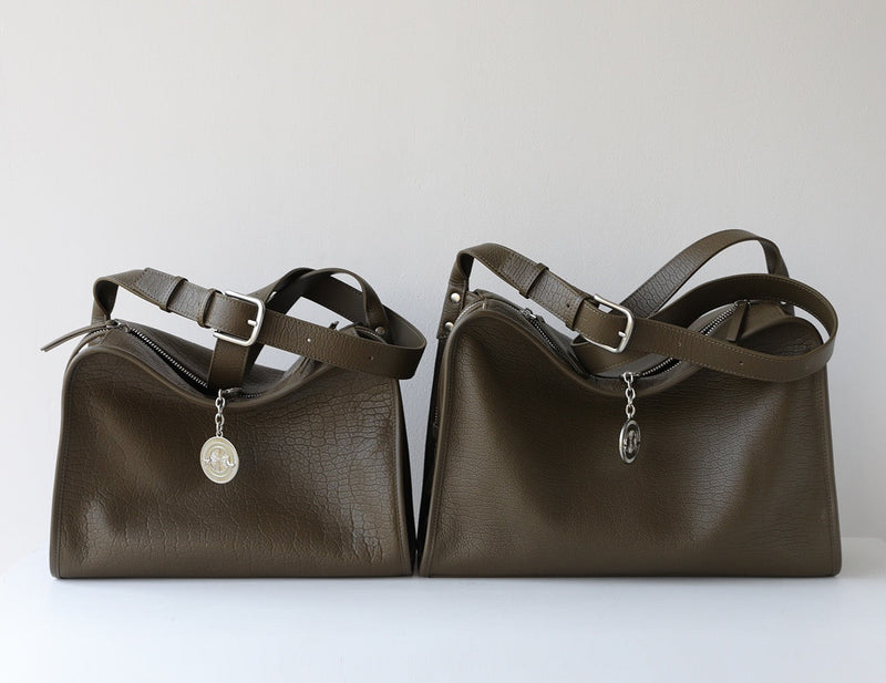Embossed Cowhide Leather | Royal Oak