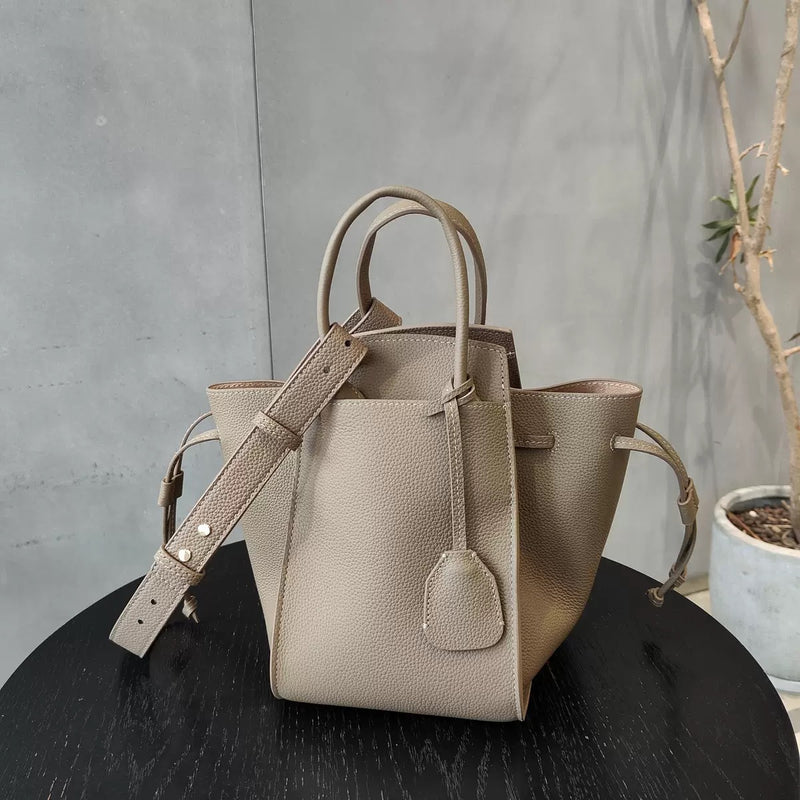 Full-Grain Leather Bag | Change