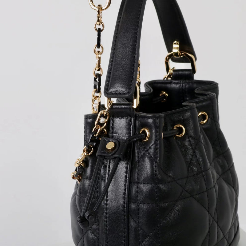 Genuine Sheepskin Bucket Bag | Soft dream