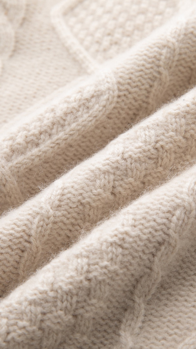 Cable-Knit Cashmere Sweater | Clara