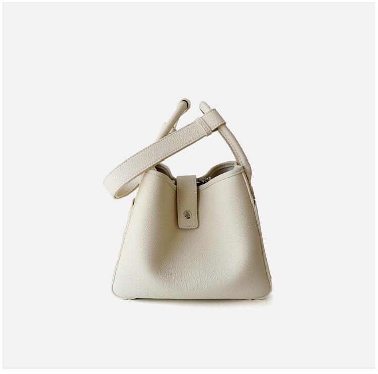 Full-Grain Leather bag | Carry me