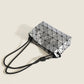 Lightweight geometric bag | Geometric aesthetics