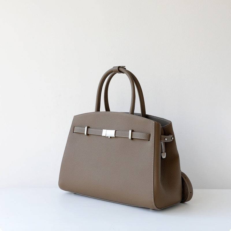 Full-grain leather | Everyday Work Briefcase