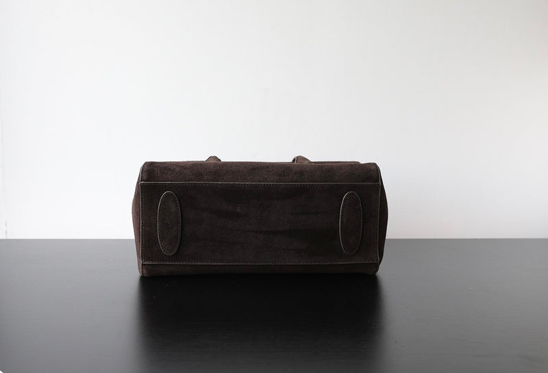 Full-grain nubuck leather | Leaf