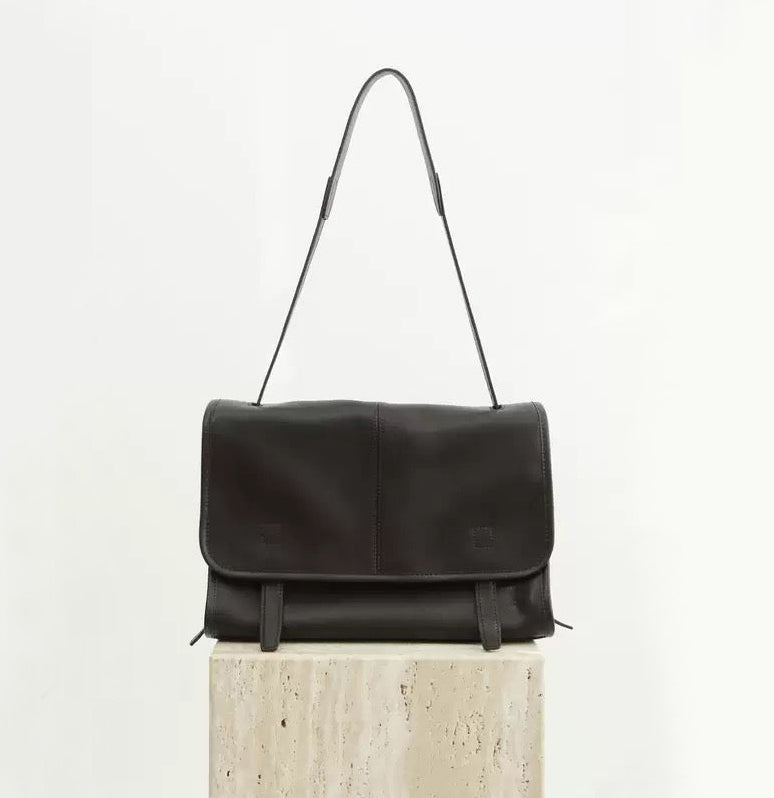 Full-Grain Leather Bag | Leather Satchel Bag | Oak Messenger
