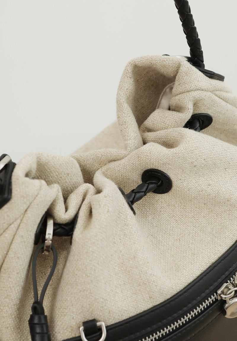 Linen Canvas and Full-Grain Leather | Envelope
