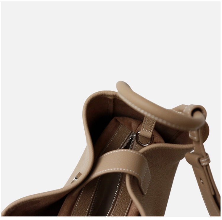 Full-Grain Leather bag | Carry me