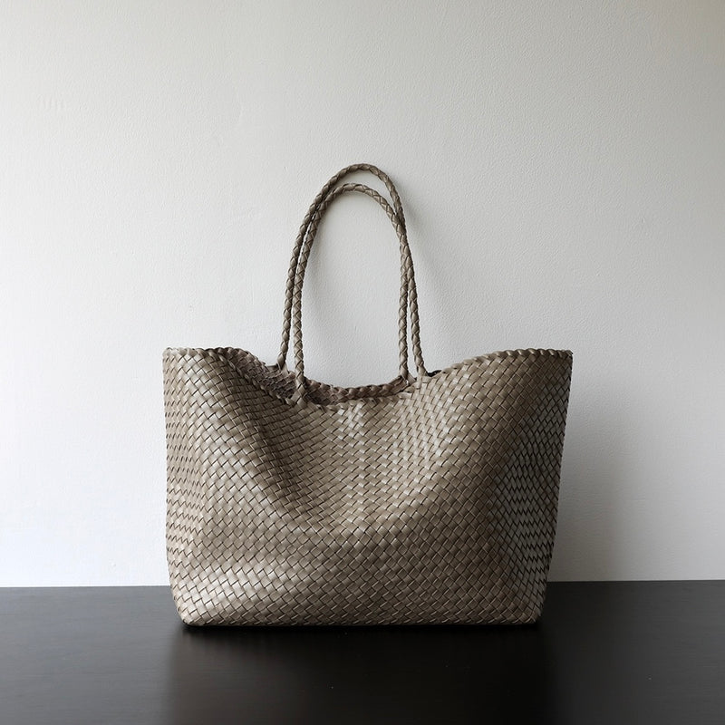Full-Grain Leather Bag |  Togo Leather  | Roam