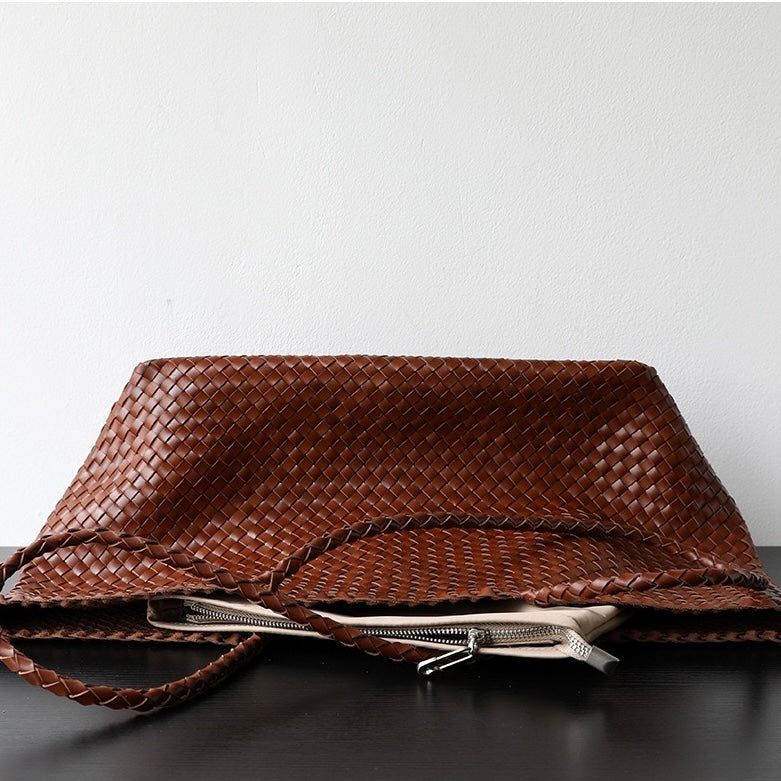 Full-Grain Leather Bag |  Togo Leather  | Roam