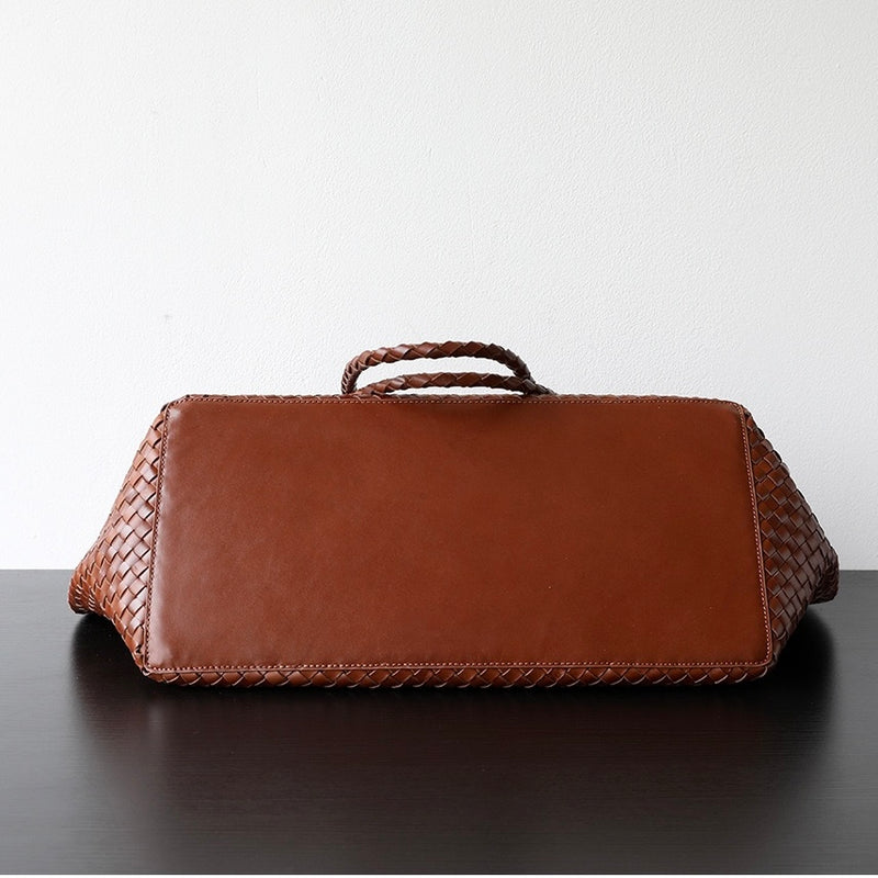 Full-Grain Leather Bag |  Togo Leather  | Roam