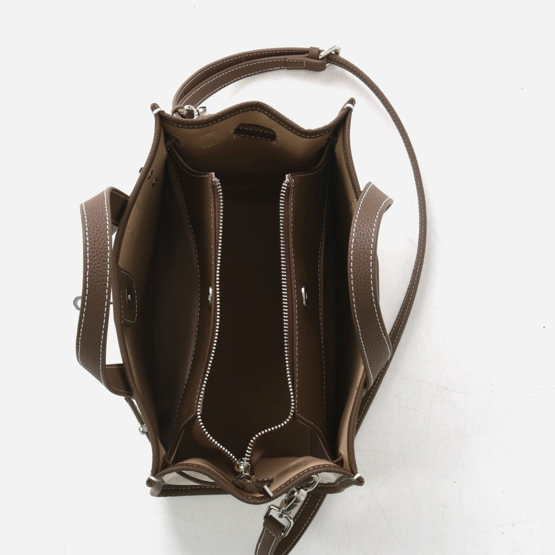 Linen canvas and Cowhi leather | Carter