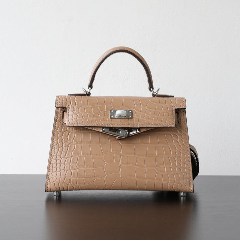 Full-grain leather bag | Valora