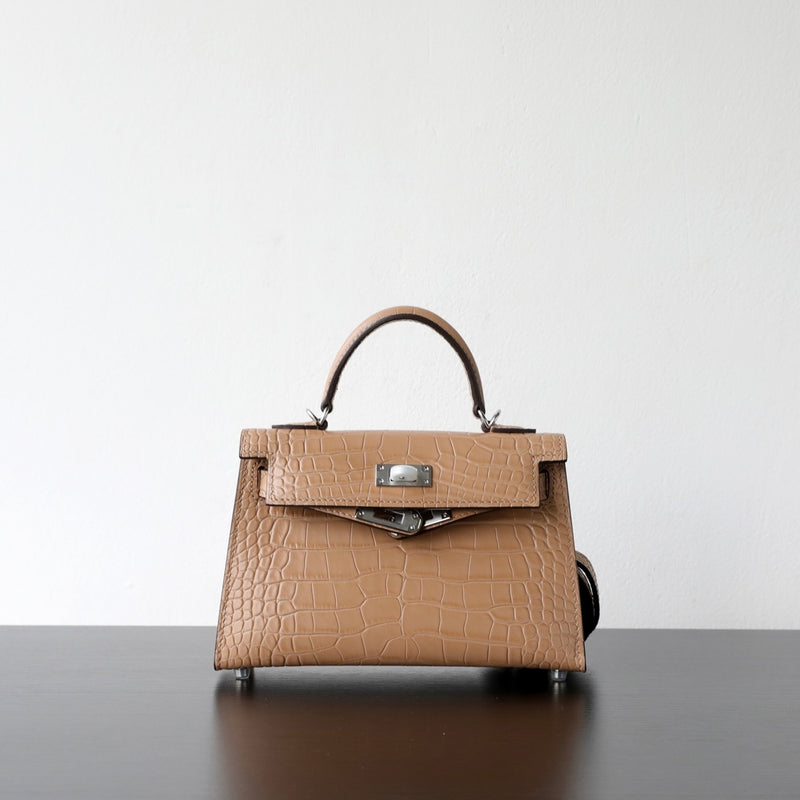 Full-grain leather bag | Valora