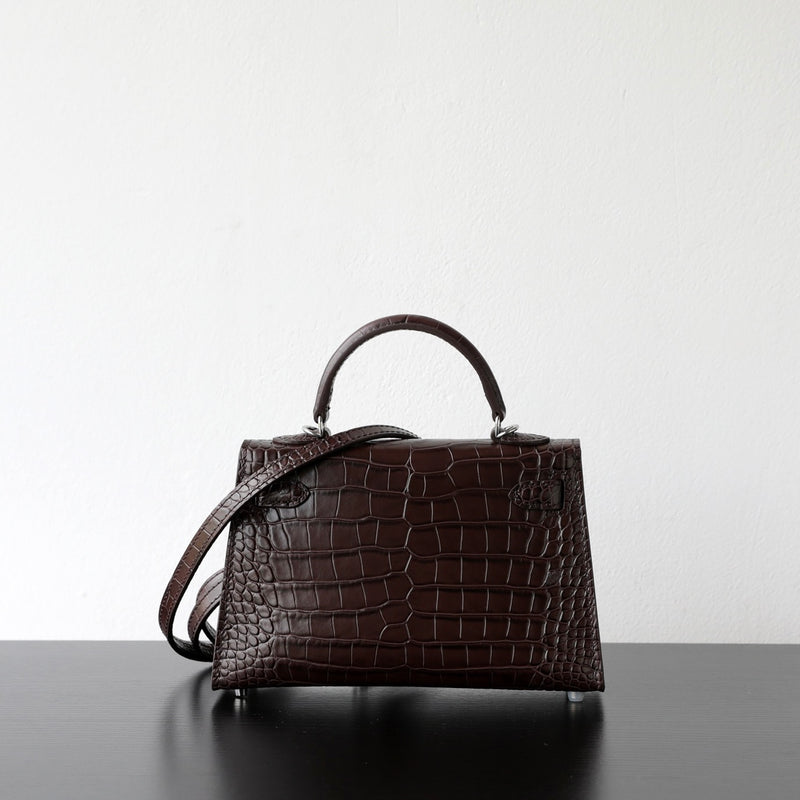 Full-grain leather bag | Valora